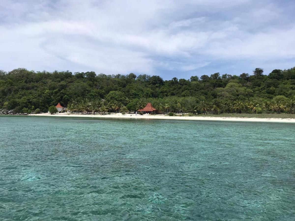 Eco Dive Resort Alycastre Maumere Kültér fotó